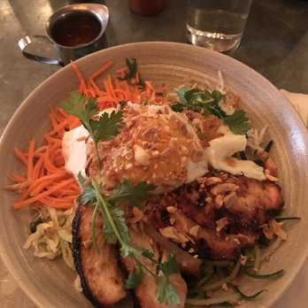 Double Knot - Chicken bowl with rice - Sushi Bars Near Me - Philadelphia, Pennsylvania Double Knot - Chicken bowl with rice - Sushi Bars Near Me - Philadelphia, Pennsylvania
