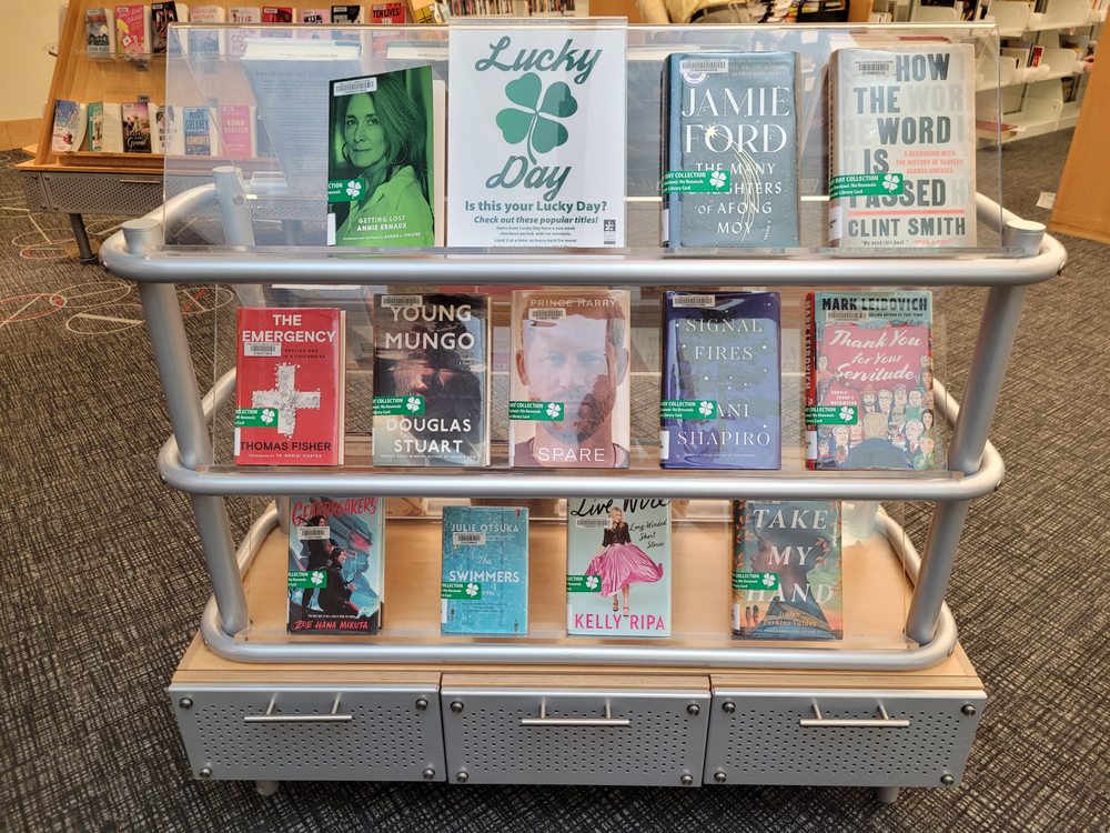 REDMOND LIBRARY - Updated March 2026 - 24 Photos & 64 Reviews - 15990 ...