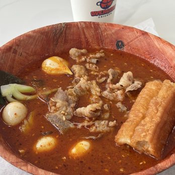 Overlord Chicken - Malatang - Fast Food Near Me - Honolulu, Hawaii