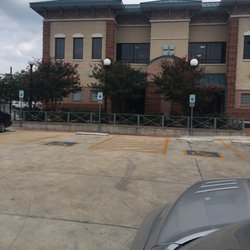 Balcones Heights-City of Police Department Office - Need to work on customer service.
