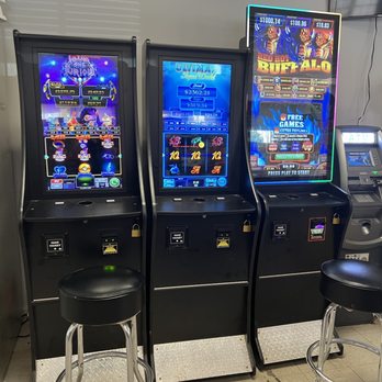 B&B Market #2 - ws a row of slot machines - Convenience Stores Near Me - Hurt, Virginia B&B Market #2 - ws a row of slot machines - Convenience Stores Near Me - Hurt, Virginia