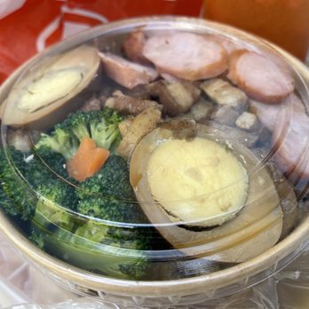 Orange Square - B09. Deluxe Braised Pork Rice Bowl - Taiwanese Near Me - Santa Clara, California Orange Square - B09. Deluxe Braised Pork Rice Bowl - Taiwanese Near Me - Santa Clara, California