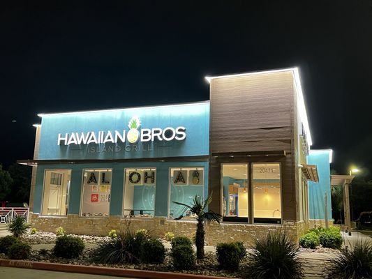 Hawaiian Bros Island Grill by null