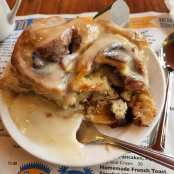 Ann Sather Restaurant - Cinnamon rolls, fresh, hit and delicious - Scandinavian Near Me - Chicago, Illinois Ann Sather Restaurant - Cinnamon rolls, fresh, hit and delicious - Scandinavian Near Me - Chicago, Illinois