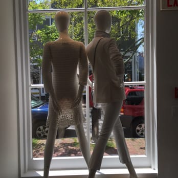 Sharis Place -  Nantucket - Women's Clothing Near Me - Nantucket, Massachusetts