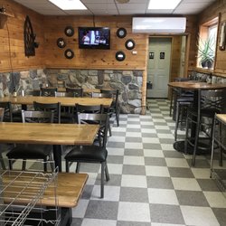 Claudio's Pizza