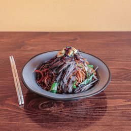Soy Sauce Fried Noodles
