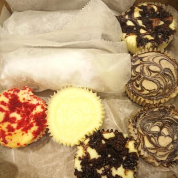 La Cheesecake - I tried to buy one of everything - Bakeries Near Me - College Point, New York