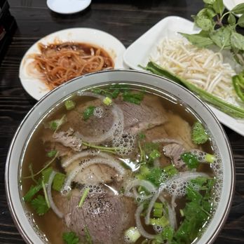 Pho Redbo - Pho with Well-Done Brisket - Vietnamese Near Me - Westminster, California