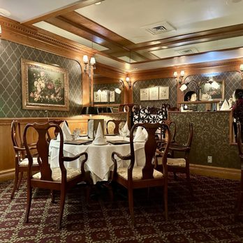 Peter's Fine Dining - Seafood Near Me - Markham, Ontario