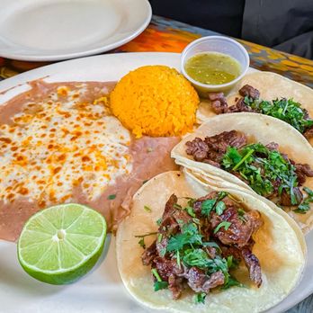 Dos Amigos - Carne/Steak Tacos - Mexican Near Me - Middletown, New York