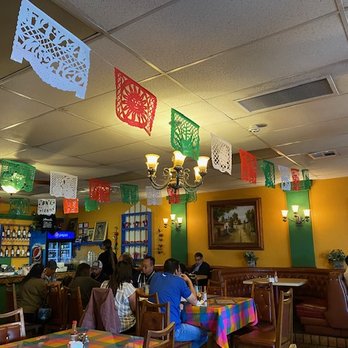 El Abuelo Restaurant - Mexican Near Me - San Fernando, California El Abuelo Restaurant - Mexican Near Me - San Fernando, California