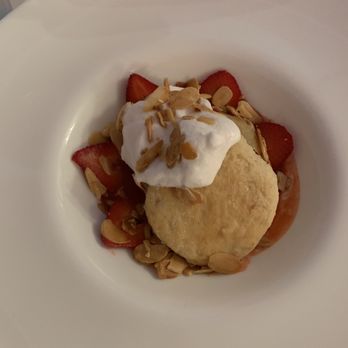 P.S. Kitchen - Strawberry shortcake - Vegetarian Near Me - New York, New York