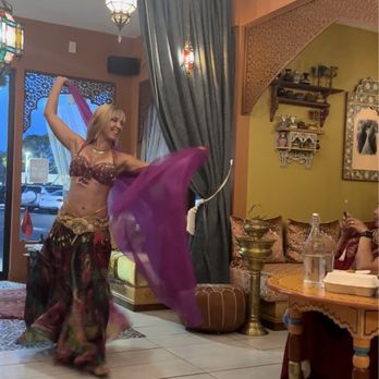 Le Bazaar - Belly dancer - Moroccan Near Me - Kihei, Hawaii