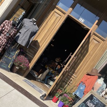 The Rustik - Women's Clothing Near Me - Canton, Texas The Rustik - Women's Clothing Near Me - Canton, Texas