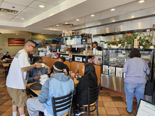 Aunty Maile's Hawaiian Restaurant by null