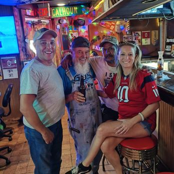 Lone Star Saloon - Dive Bars Near Me - Houston, Texas Lone Star Saloon - Dive Bars Near Me - Houston, Texas