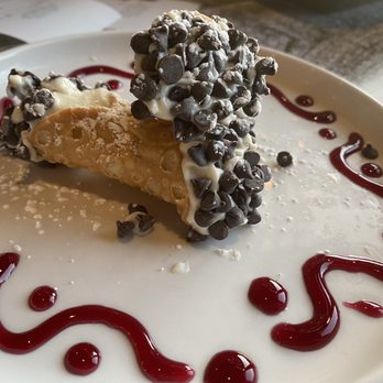Taglia - Mini Cannolis - Italian Near Me - Pearland, Texas Taglia - Mini Cannolis - Italian Near Me - Pearland, Texas