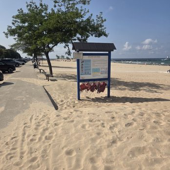 Dairy Queen Store - Luddington beach - Ice Cream & Frozen Yogurt Near Me - Ludington, Michigan Dairy Queen Store - Luddington beach - Ice Cream & Frozen Yogurt Near Me - Ludington, Michigan