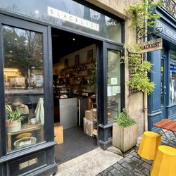 Black List Café