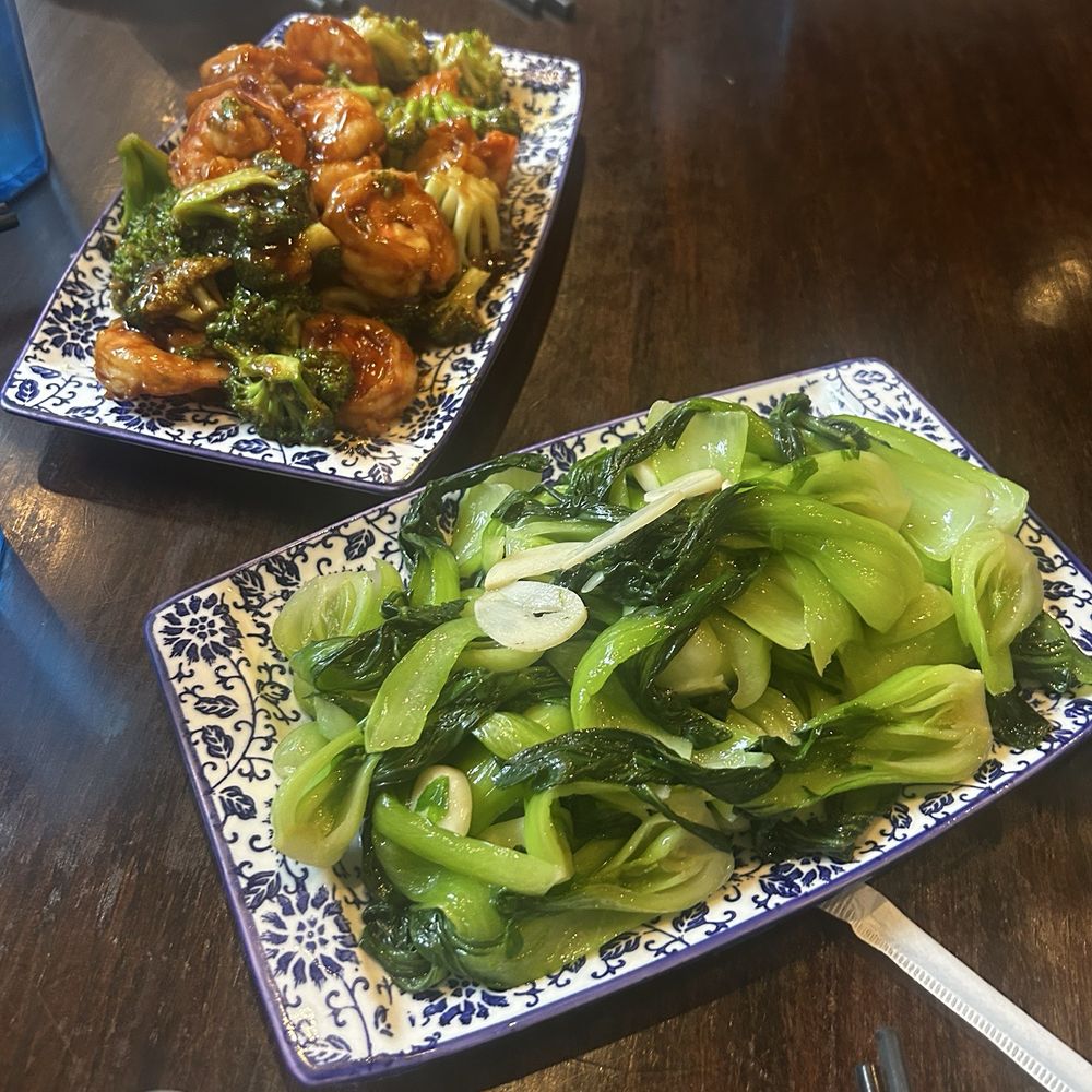 ShangWei Szechuan - garlic 15. Noodles with minced pork/担担面 - Szechuan Near Me - Bethlehem, Pennsylvania ShangWei Szechuan - garlic 15. Noodles with minced pork/担担面 - Szechuan Near Me - Bethlehem, Pennsylvania