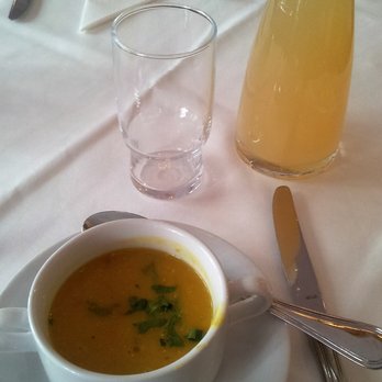 Restaurant Rani - The lentil soup with apple juice + soda - Indian Near Me - Vienna, 9