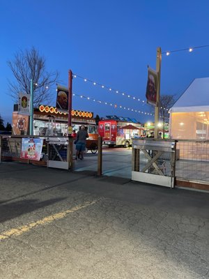 Mitote Food Park by null