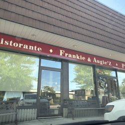 Frankie & Augie'z - This is the most racist place in the town