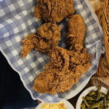 Cracker Barrel Old Country Store - Fried Chicken. Mac n Cheese. Green Beans. - Breakfast & Brunch Near Me - Norcross, Georgia Cracker Barrel Old Country Store - Fried Chicken. Mac n Cheese. Green Beans. - Breakfast & Brunch Near Me - Norcross, Georgia
