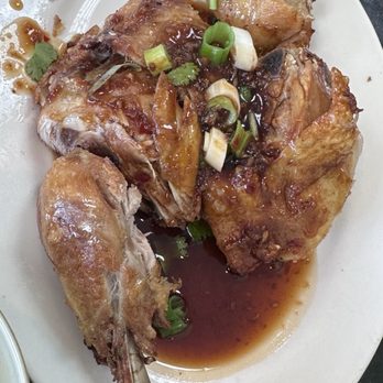 Minh Ky Restaurant - #4 Crispy Chicken Leg Over Rice - Chinese Near Me - San Diego, California Minh Ky Restaurant - #4 Crispy Chicken Leg Over Rice - Chinese Near Me - San Diego, California
