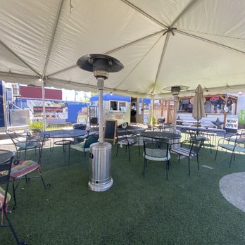 The Backyard - Food Trucks Near Me - Medford, Oregon