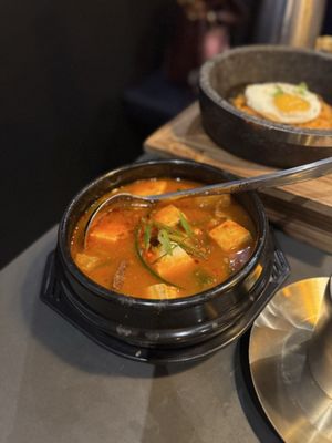 Omiwol K BBQ & Noodles by null