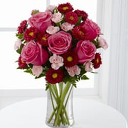 The Flower Market - The FTD Precious HeartTM Bouquet
US $49.99