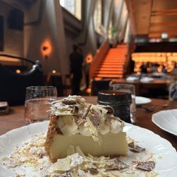 Alder - Coconut crème pie