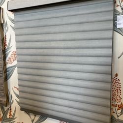StevMark Home - HunterDouglas window shade