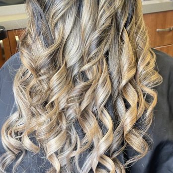 Bertha Ricart - Dark to blond - Hair Stylists Near Me - Corona, California Bertha Ricart - Dark to blond - Hair Stylists Near Me - Corona, California