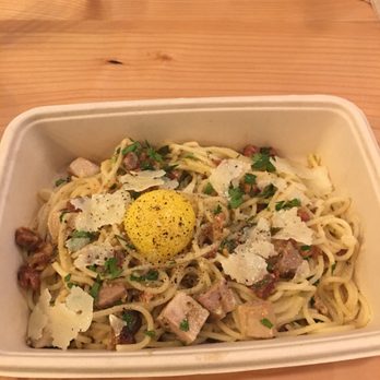 La Pasta - Italian Near Me - Victoria, British Columbia