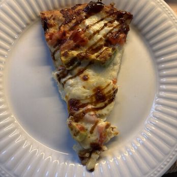 Decheco's Pizzeria - It looks AMAZING but has no flavor whatsoever. - Pizza Near Me - Akron, Ohio