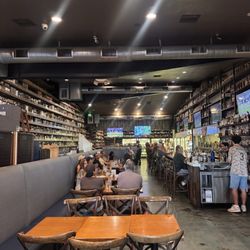 KNB Bistro