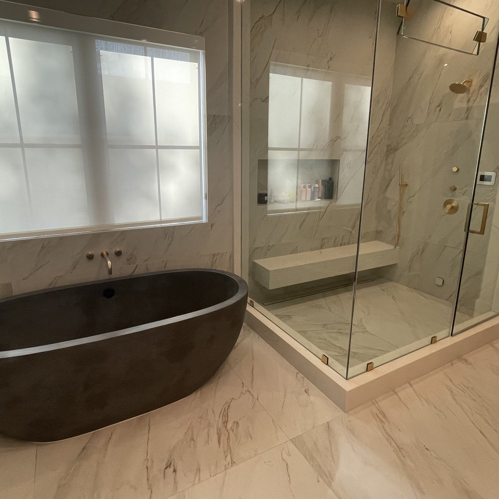 Reef Builders - standalone tub plus shower in the master bedroom - General Contractors Near Me - Canoga Park, California Reef Builders - standalone tub plus shower in the master bedroom - General Contractors Near Me - Canoga Park, California