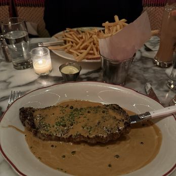 Le Diplomate - Steak au poivre - Brasseries Near Me - Washington, DC, District of Columbia