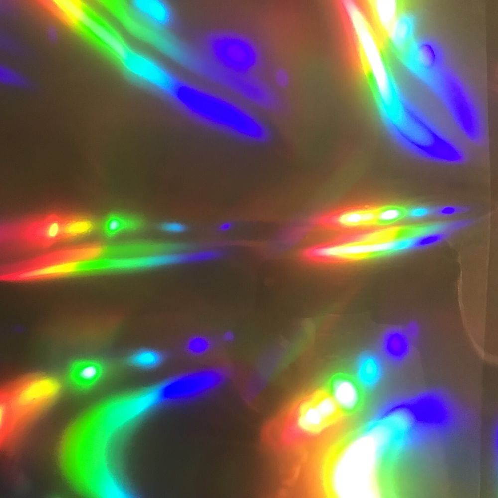 you can see the vertical line on the right side of vinyl when you zoom in you can see the vertical line on the right side of vinyl when you zoom in