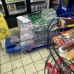 Speedway - Drink delivery, while I paid! @ Speedway in Melrose