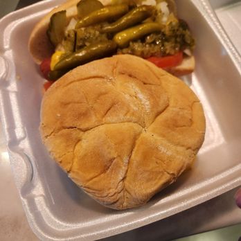Billy Goat Tavern Merchandise Mart - Double cheeseburger and chicago dog - Pubs Near Me - Chicago, Illinois Billy Goat Tavern Merchandise Mart - Double cheeseburger and chicago dog - Pubs Near Me - Chicago, Illinois