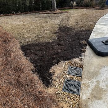 Yard Sarge - a drain in the middle of the yard - Landscaping Near Me Yard Sarge - a drain in the middle of the yard - Landscaping Near Me