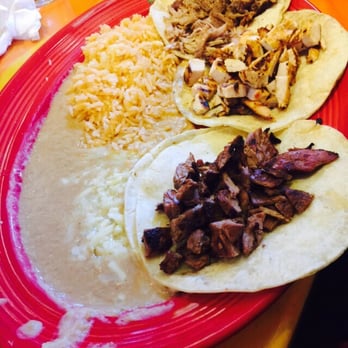 Salsa & Beer - Tacoz - Mexican Near Me - Van Nuys, California Salsa & Beer - Tacoz - Mexican Near Me - Van Nuys, California