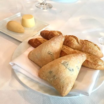 Caviar Russe - New American Near Me - New York, New York