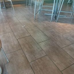 Floor. Floor.
