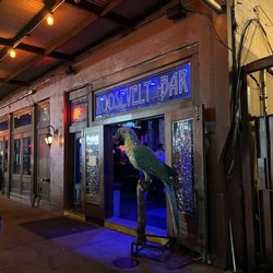 Roosevelt Bar
