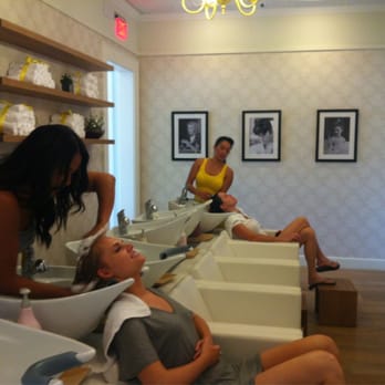 Drybar - El Segundo - Shampoo area - Blow Dry/Out Services Near Me - El Segundo, California Drybar - El Segundo - Shampoo area - Blow Dry/Out Services Near Me - El Segundo, California
